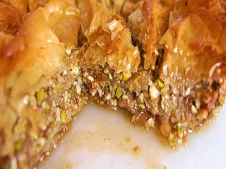 Baklava cake