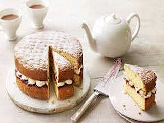 Victoria Sponge Cake LC