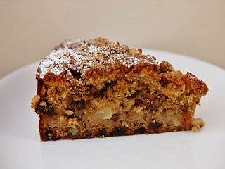 apple cinnamon cake side