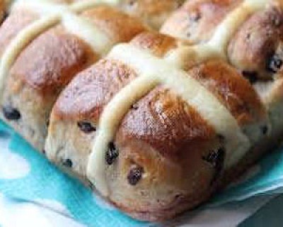 HOT CROSS BUNS